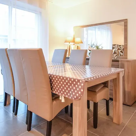 3 Bedroom Gorgeous In *